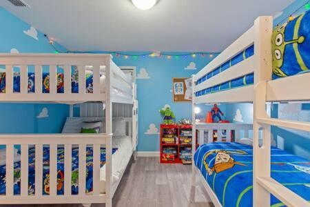 Вилла Perfect For Families - Pool, Smart Tvs, & More! Давенпорт Экстерьер фото